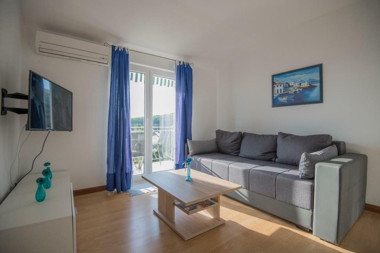 Katarina Apartmani Podstrana Buitenkant foto