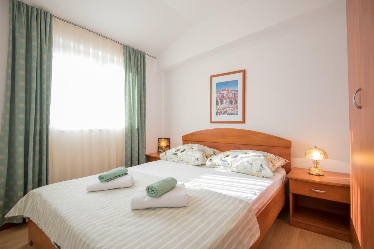 Katarina Apartmani Podstrana Buitenkant foto