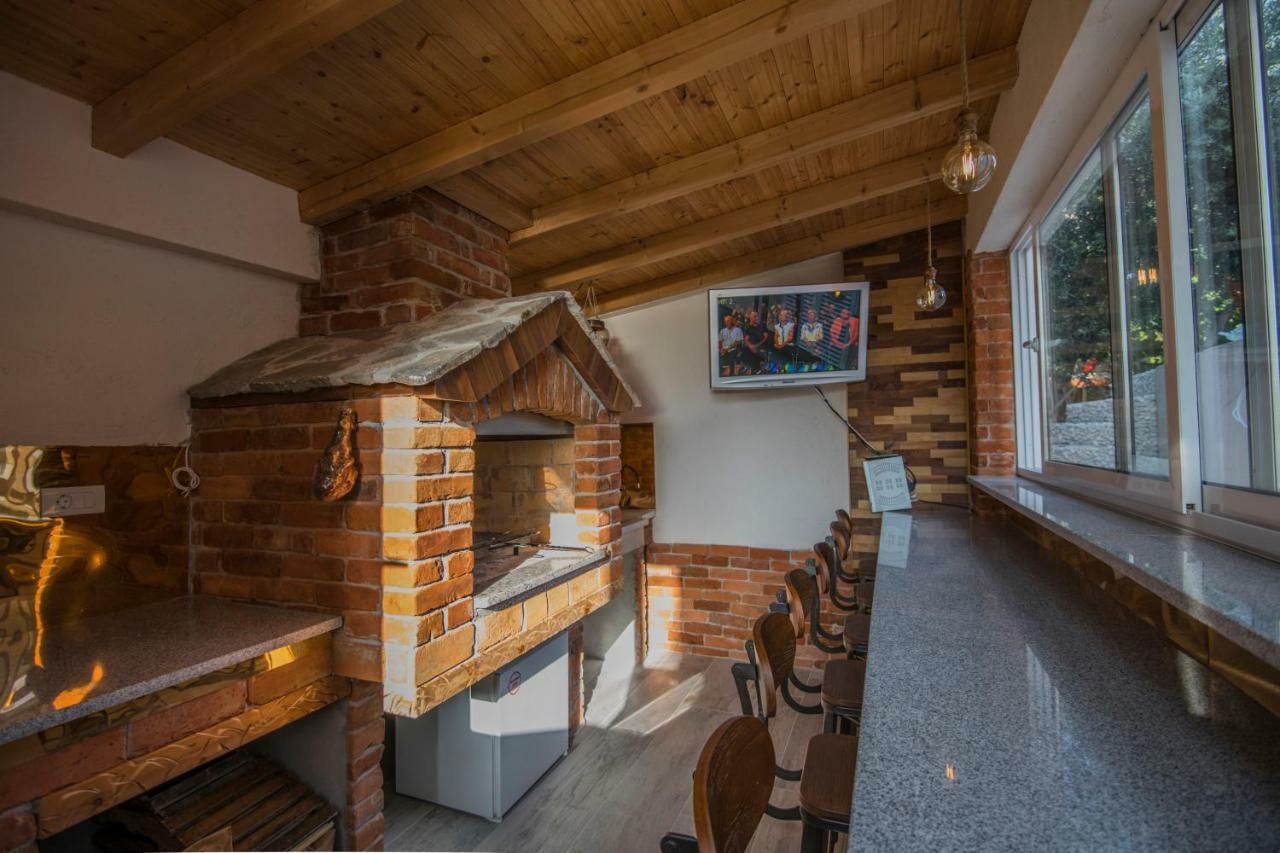 Katarina Apartmani Podstrana Buitenkant foto