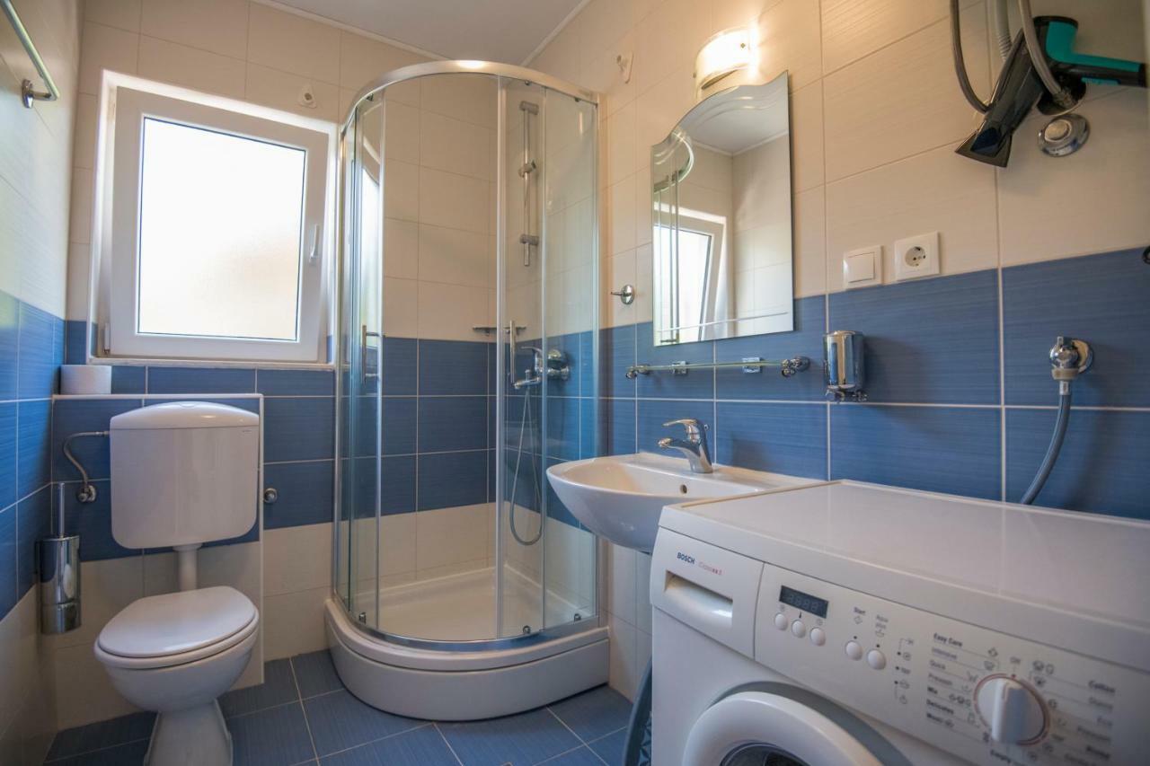 Katarina Apartmani Podstrana Buitenkant foto