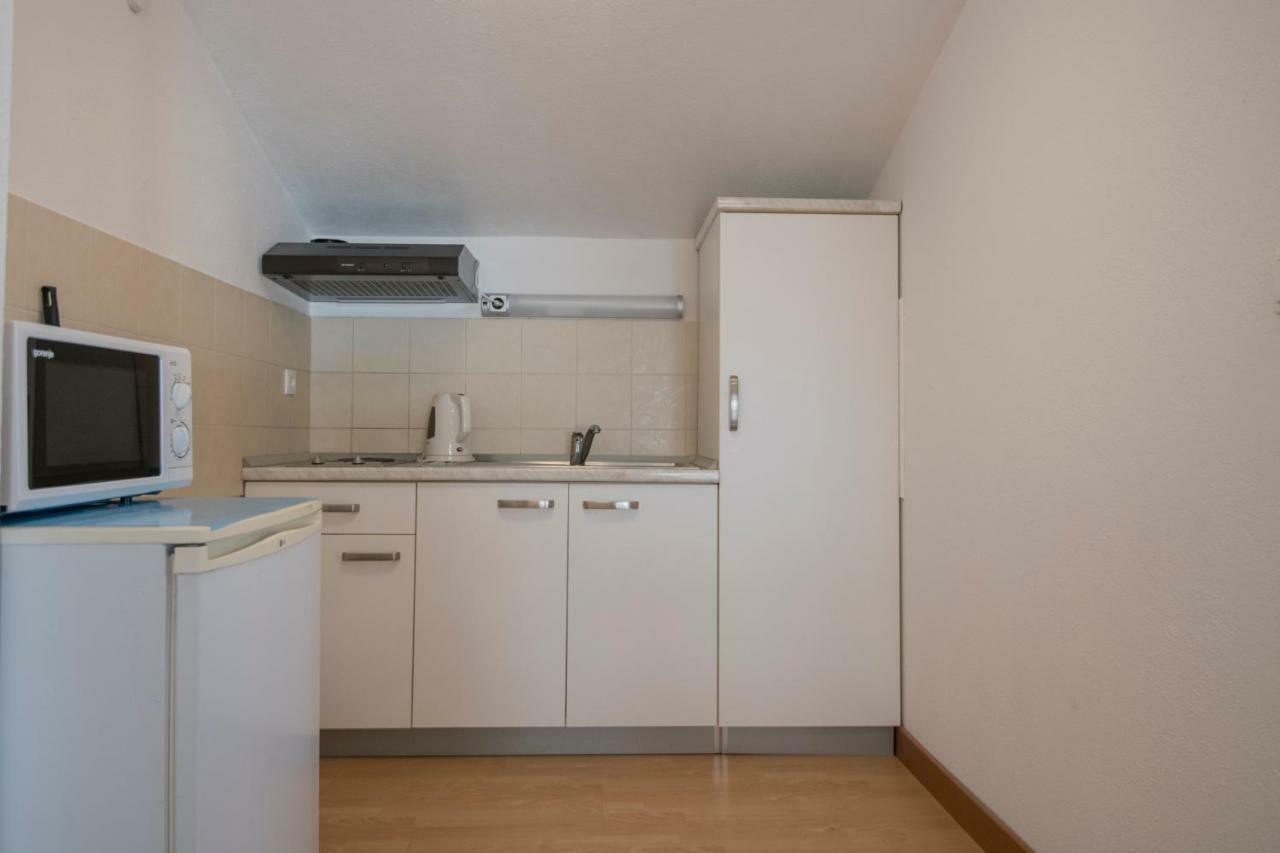 Katarina Apartmani Podstrana Buitenkant foto